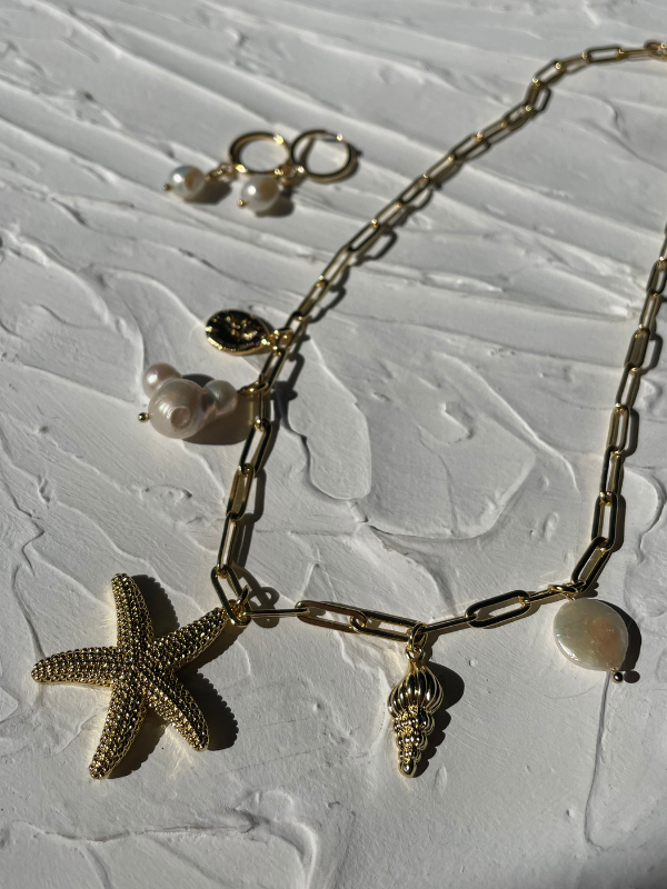 Ocean Treasures Seaside Charm Necklace