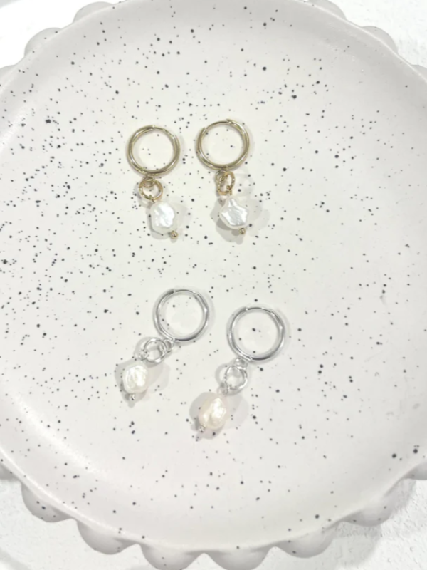 Dainty Pearl Huggies